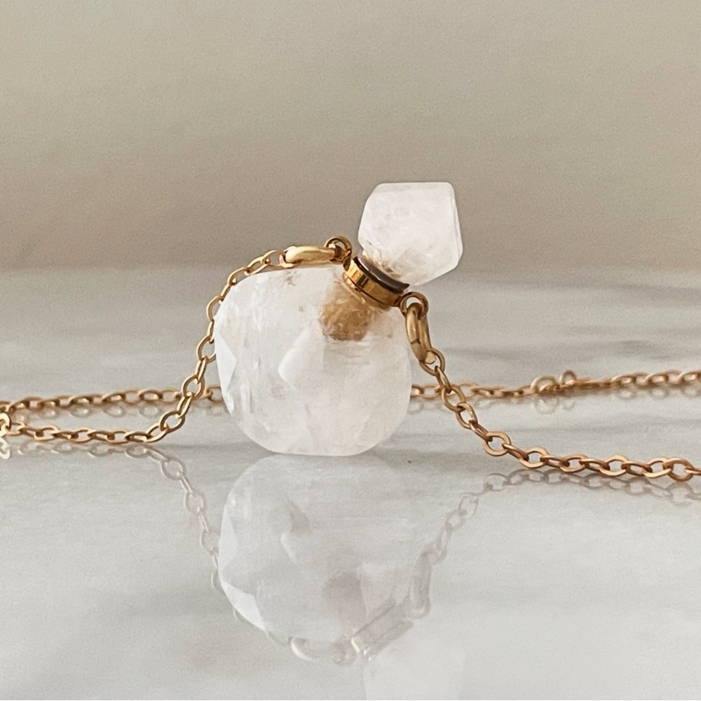 Quartz Crystal Essential Oil Bottle Amphora necklace